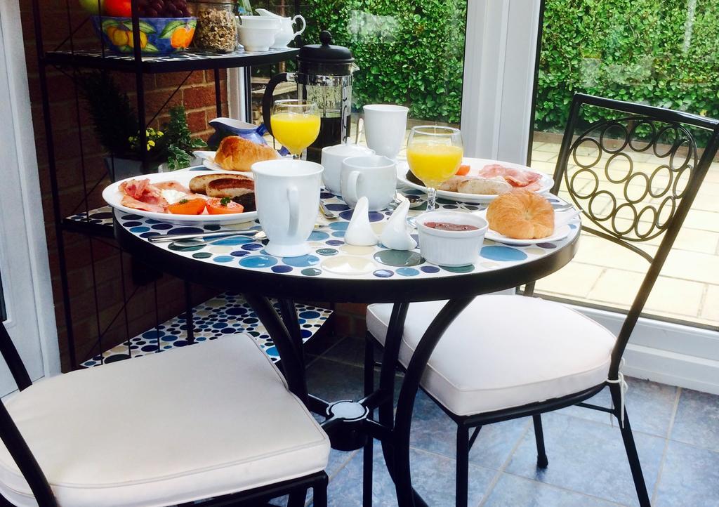 Stepping Stones B&B Lymington Εξωτερικό φωτογραφία